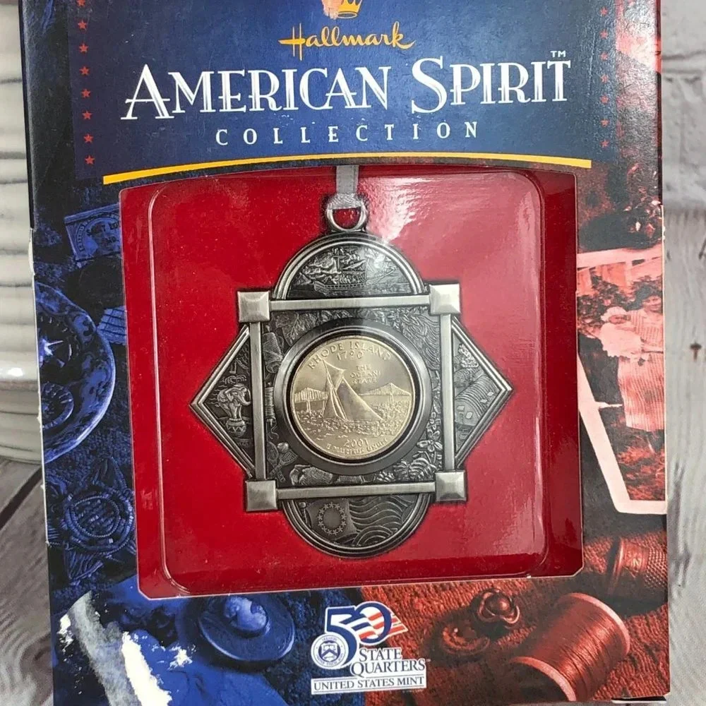 hallmark American spirit collection ornament 2001 Rhode Island